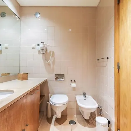 Portucale ! Expo Deluxe With Terrace Lissabon