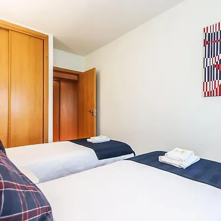 Portucale ! Expo Deluxe With Terrace Апартаменты