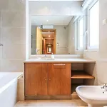 Apartament Portucale ! Expo Deluxe With Terrace Lizbona